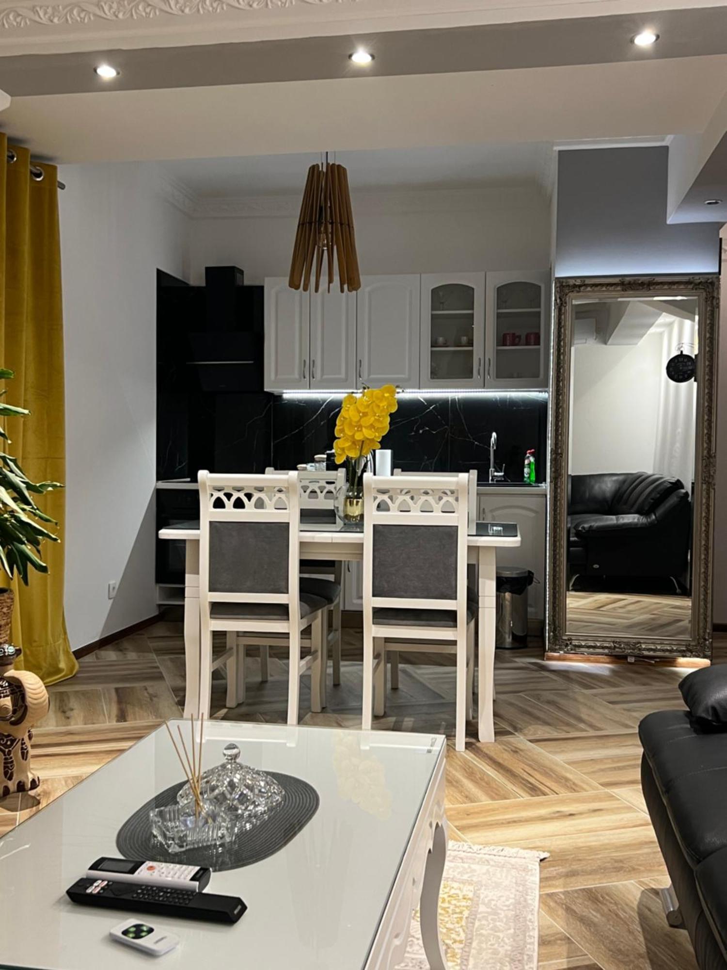 Apartman Scepanovic Apartment Nikšić Екстериор снимка